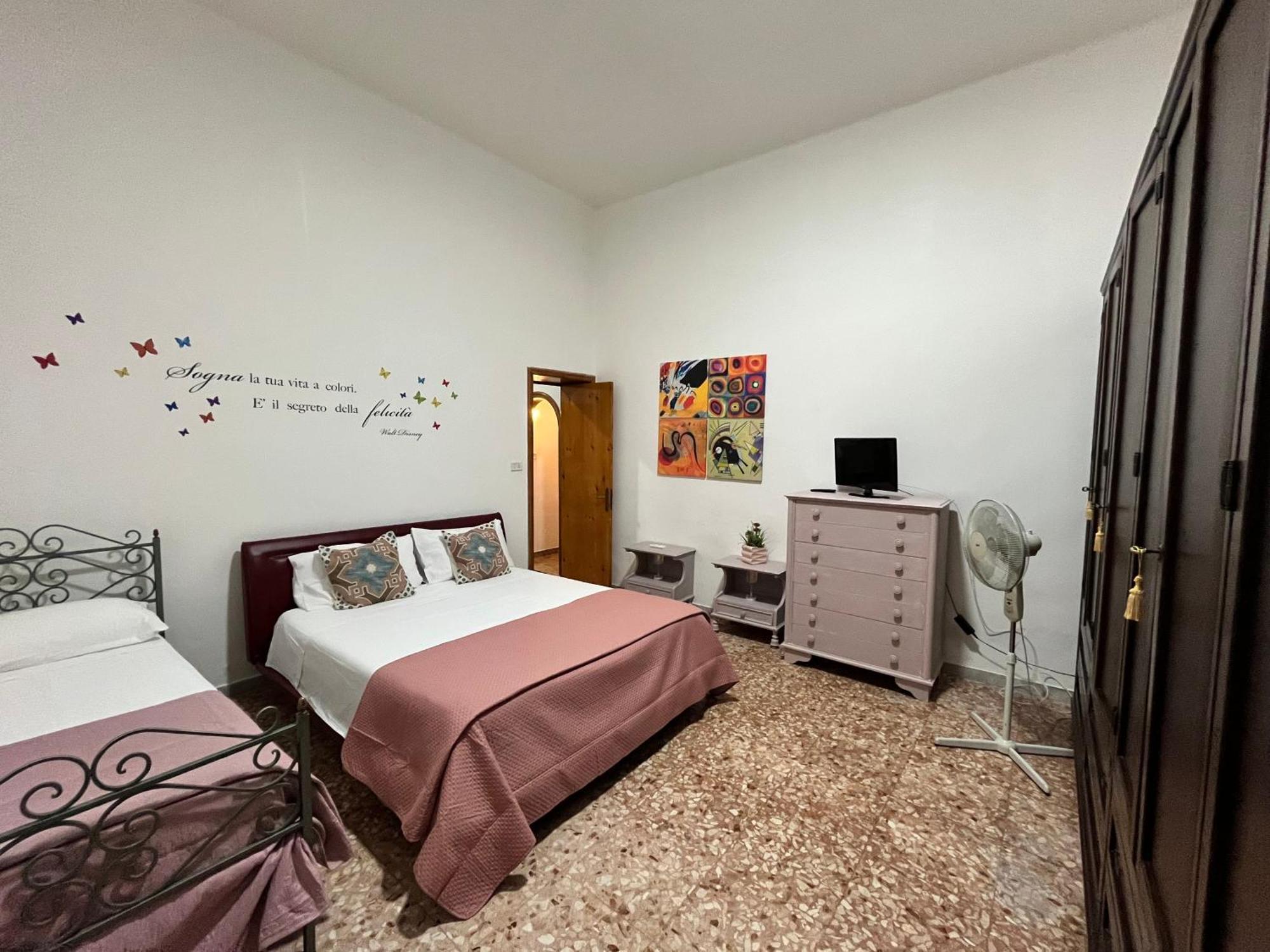 Ercoles House Appartement Brindisi Buitenkant foto